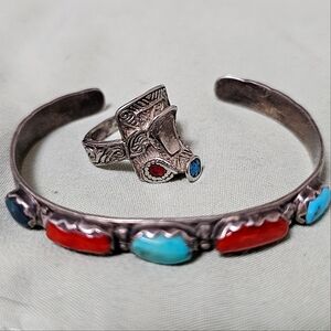 Vintage Western Saddle Ring - Silver with Turquoise and Coral